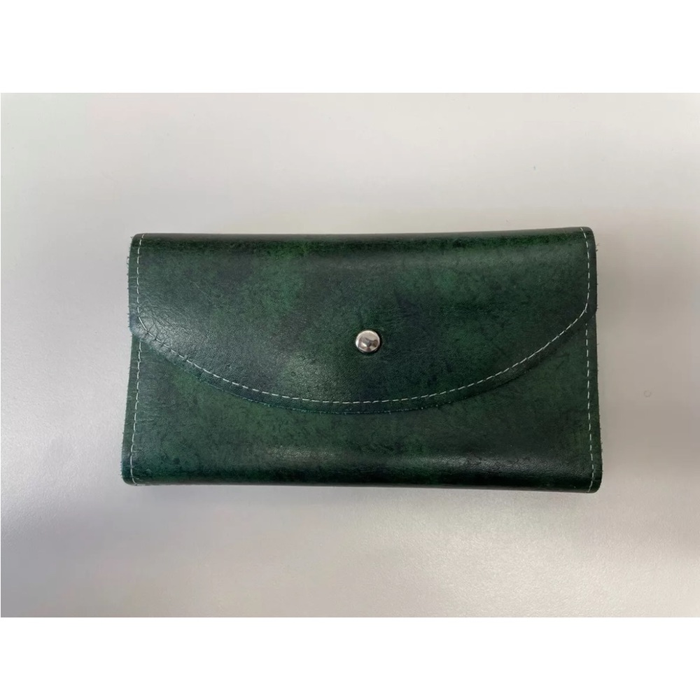 Vintage Green Leather Women’s Wallet W/Many Pockets, Sandlewood Cowhide Brasil